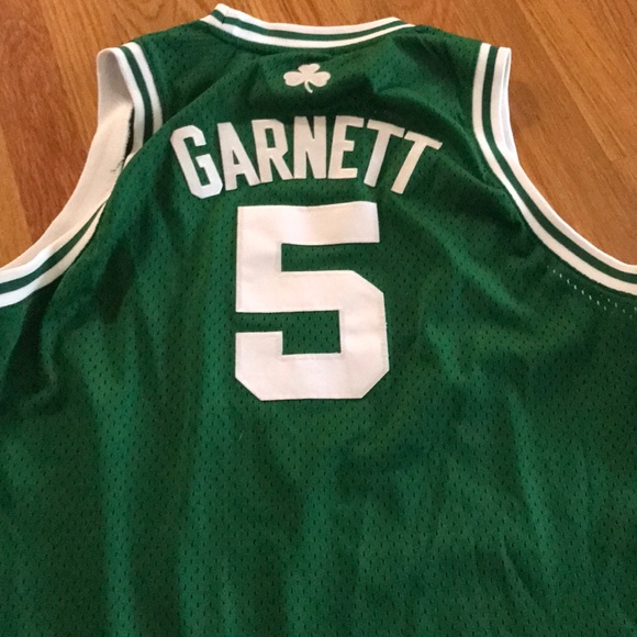 Celtics jersey - Picture 3 of 3